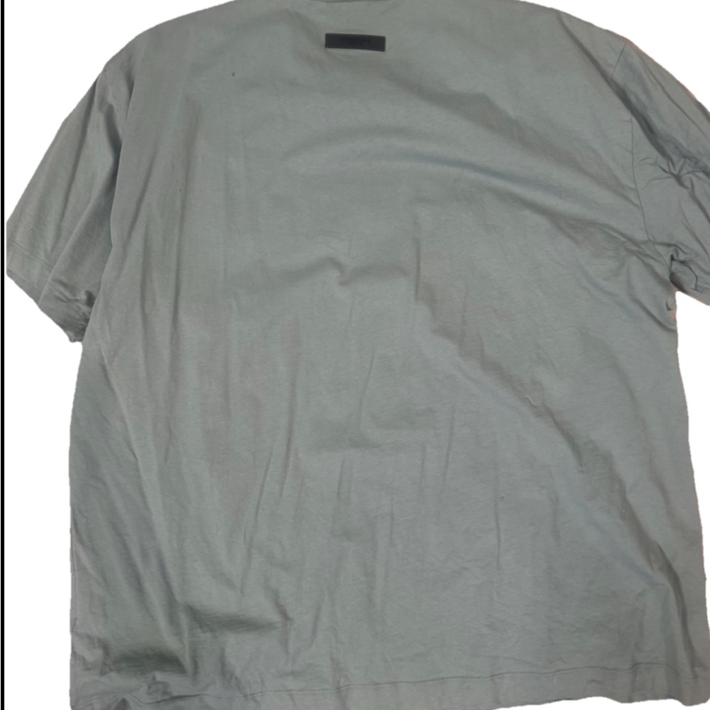 Essentials Men's Set - Picture 2 of 5